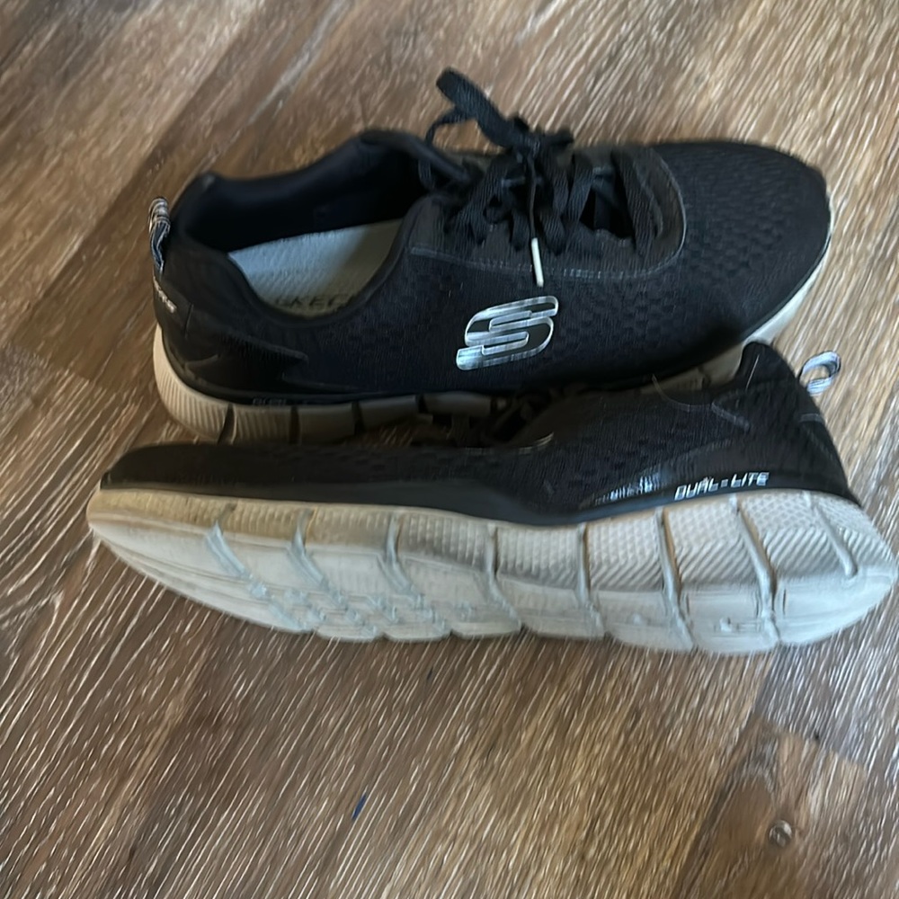 Sketchers